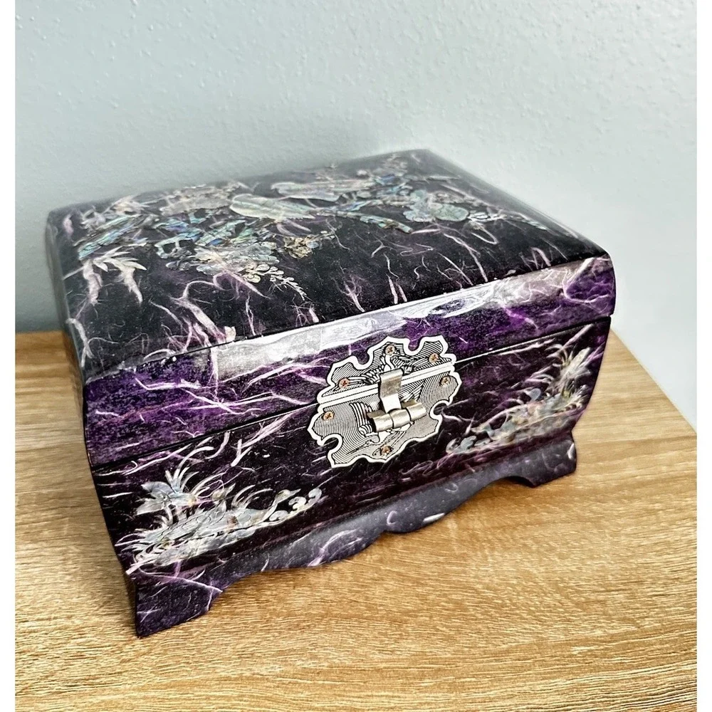 Vtg Korean Purple Lacquer Music Jewelry Box Cantilever 8
